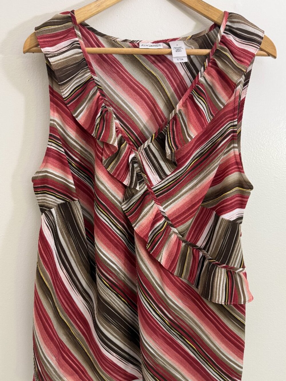 Liz Claiborne Blouse Womens Plus 2X Red‎ Peach Beige Sleeveless V-neck Pullover